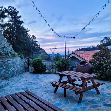 Maryloo Country House Kakopetria Exterior photo